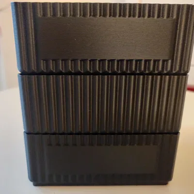 Hộp/Container xếp chồng (chế độ Lọ) có chỗ dán nhãn