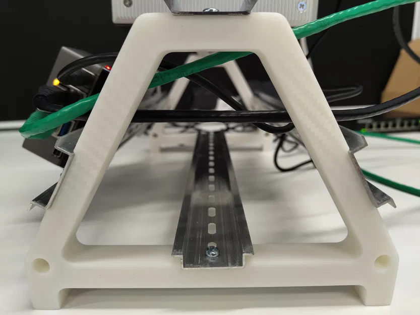 Giá Treo Ray DIN - Ốc M4 - Image 3