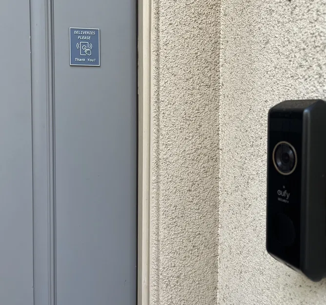 Biển Nhắc Chuông Cửa Ring Phong Cách Tối Giản - Image 1