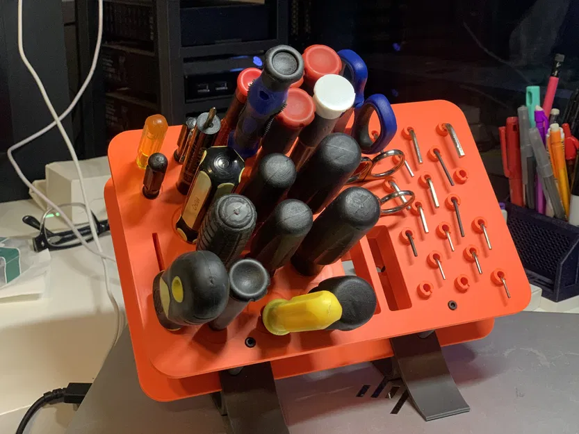 Chân đế đựng tua vít/dụng cụ - Đứng độc lập - Image 1