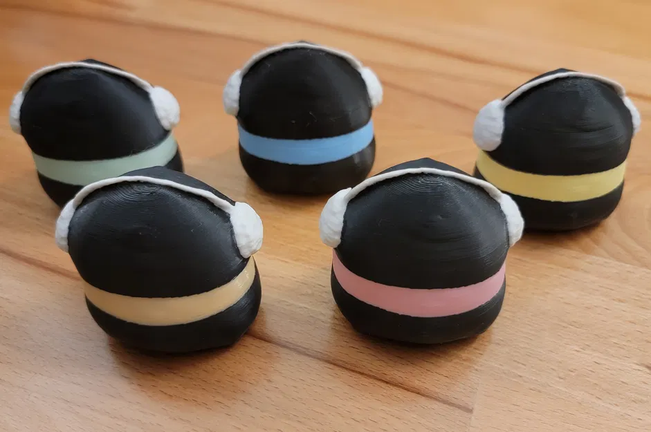 Squishmallow - Luna Penguin - Image 2