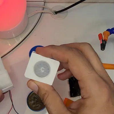 Hộp Đựng Pin AAA Cho Cảm Biến Chuyển Động Sonoff