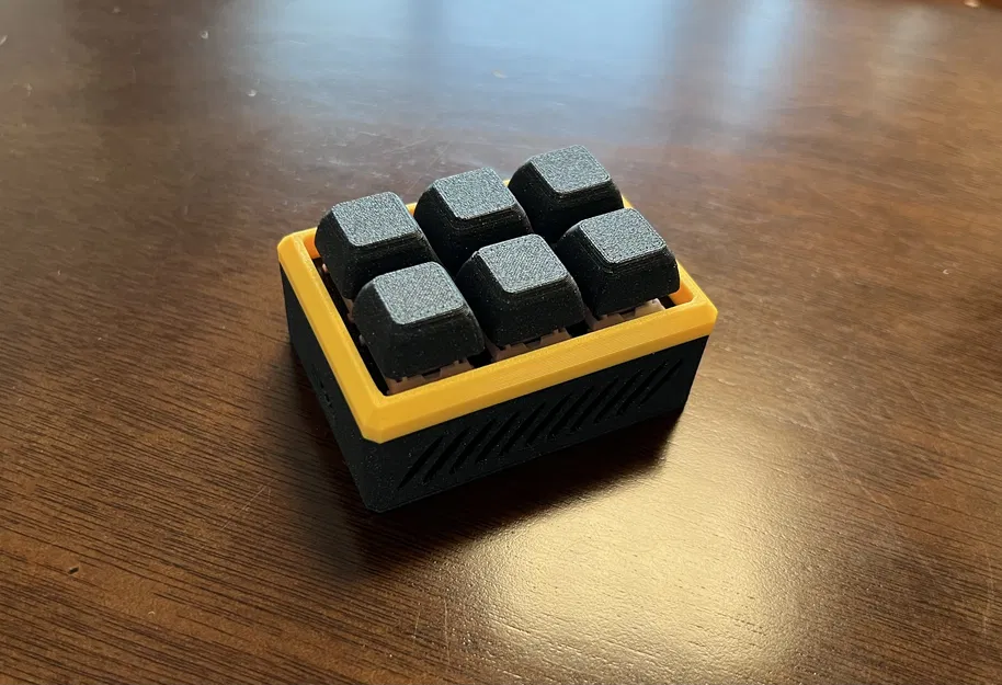 6 Nút ESP32 IoT Macro Pad - Image 1