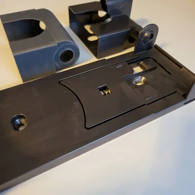 Adapter Treo Tường Dyson V6 Với Pin DeWALT