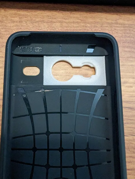 Ngàm Lens Moment M-Series Pixel 8 (Ốp Spigen Liquid Air) - Image 2