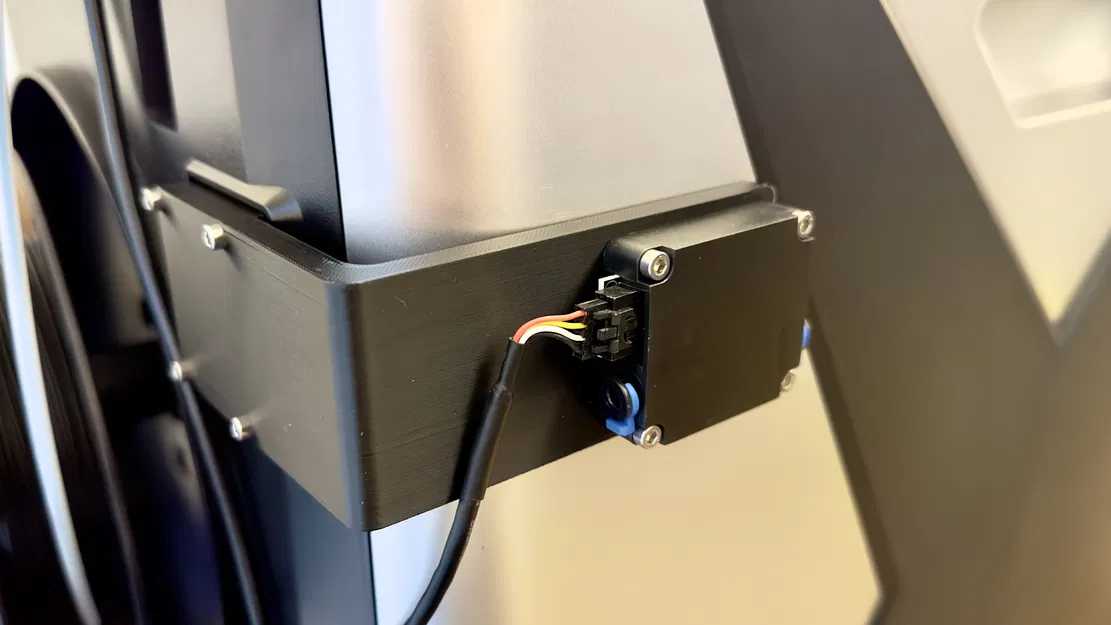 Bas Chữ L Gắn Cảm Biến Hết Nhựa Cho Qidi X-Max 3 - Image 1