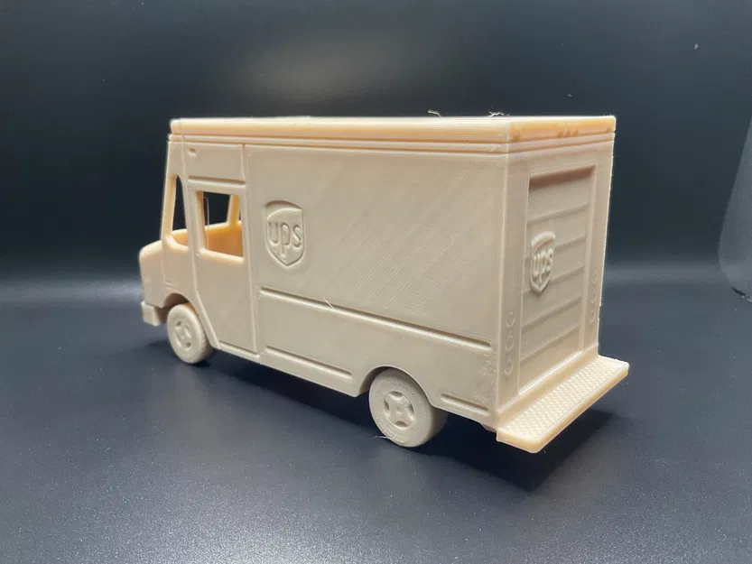 Mô hình xe tải UPS in liền Xoay được - Image 3
