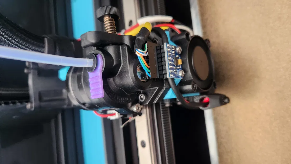 Kẹp Dễ Tháo Lắp Cho Đầu Nối PTFE Orbiter - Image 1