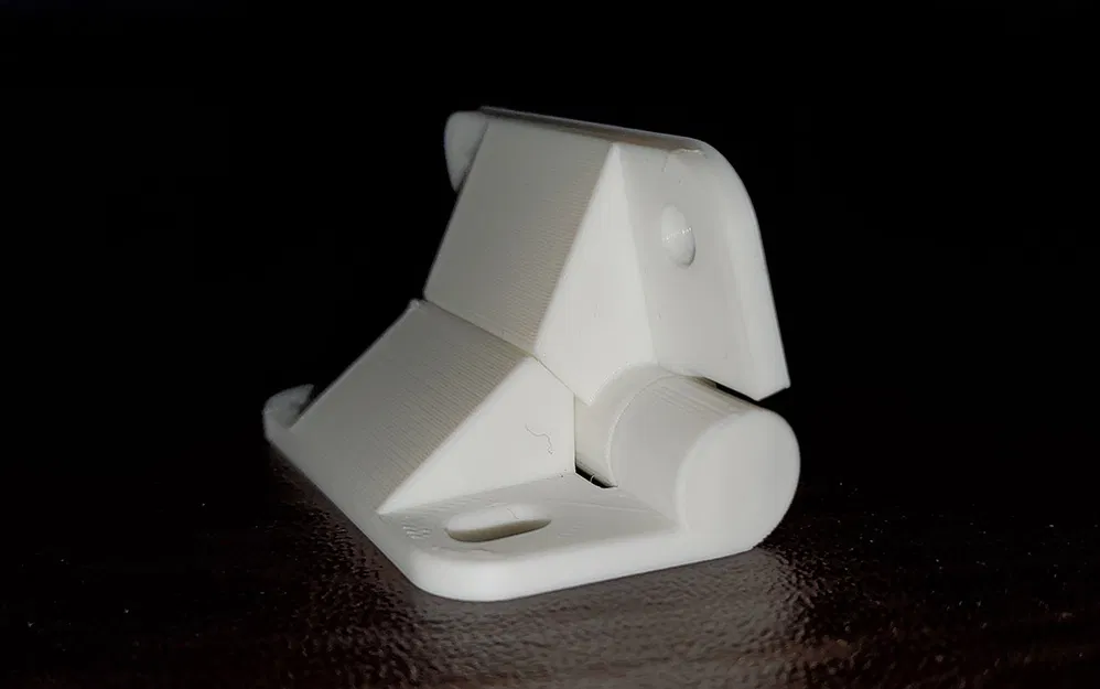 Bản lề thùng đá Coleman - Image 2