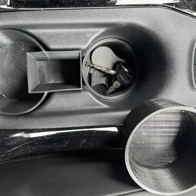 Giá đỡ ly cho Corolla XII