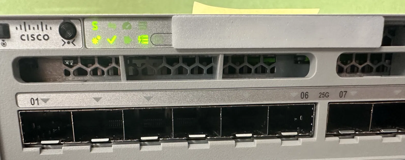 Tấm nhãn Cisco Catalyst 9300X - Image 1