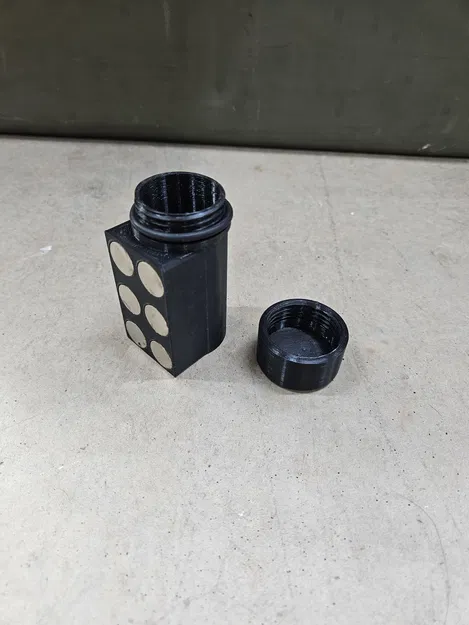 Ống Nam Châm / Hộp Đựng Có Nam Châm - Image 1