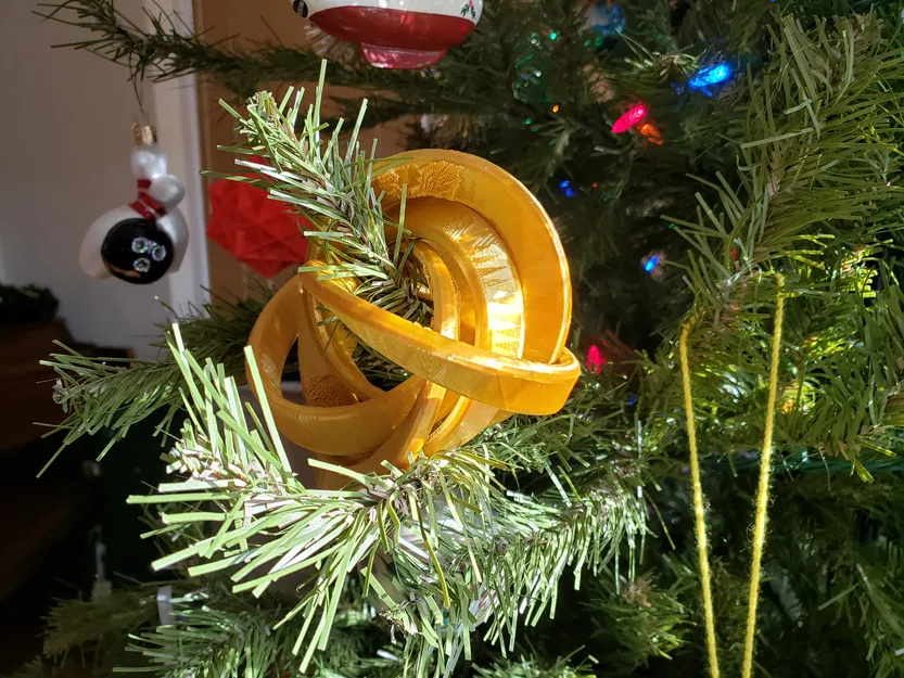 Năm Chiếc Nhẫn Vàng! - Image 1