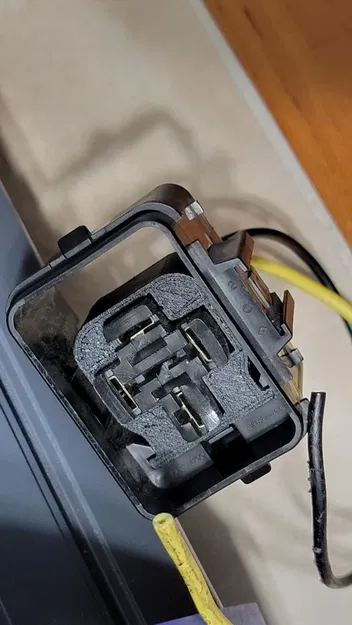 Adapter Jack Relay Bosch 12V Cho Hộp Cầu Chì Nissan - Image 2