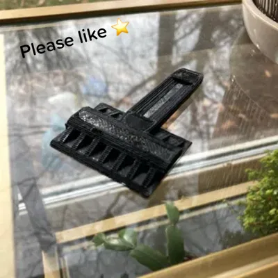 Dụng Cụ Cào Đá Trên Gương Chiếu Hậu Xe Hơi