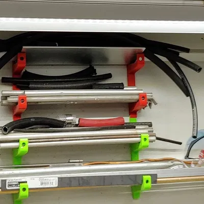 Giá Đỡ Tường Để Đồ Thanh Kim Loại Hoặc Ống