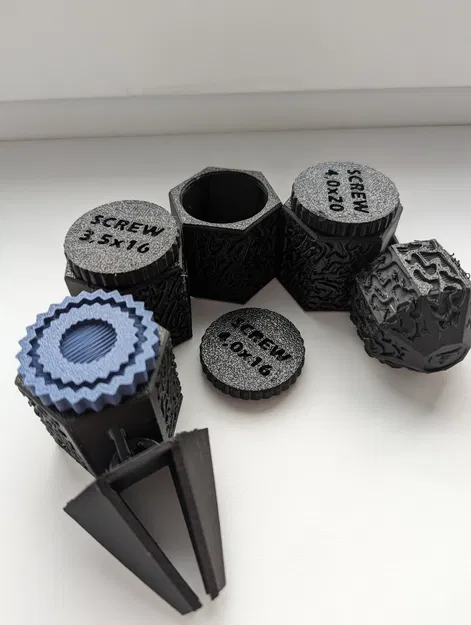 Ốc Sên Hộp Kabuto Có Bánh Răng v1 - Image 1