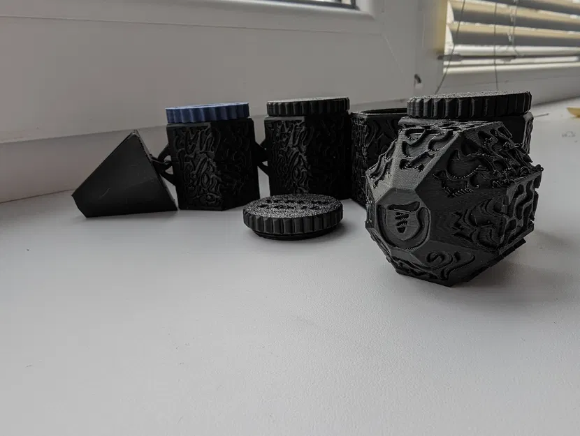 Ốc Sên Hộp Kabuto Có Bánh Răng v1 - Image 4