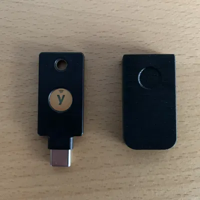 Nắp Yubikey 5 NFC và Yubikey 5C NFC