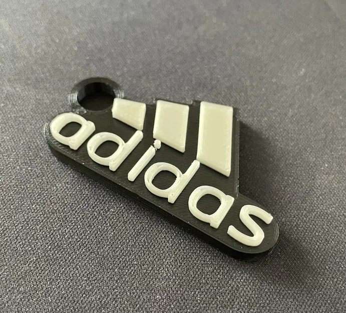 Móc Khóa Adidas - Image 1