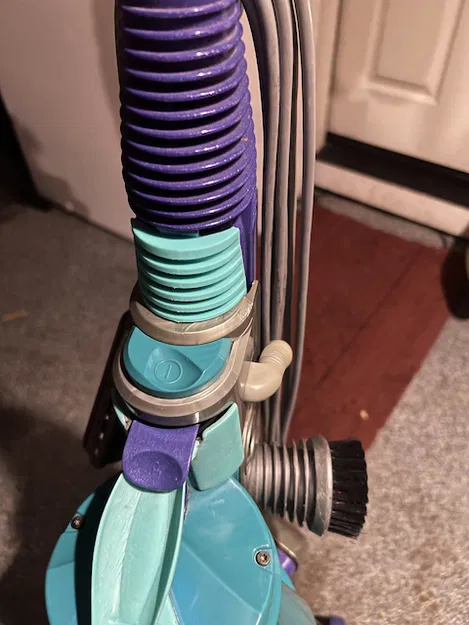 Lẫy Nhả Ống Hút Cho Máy Hút Bụi Dyson DC07 - Image 4