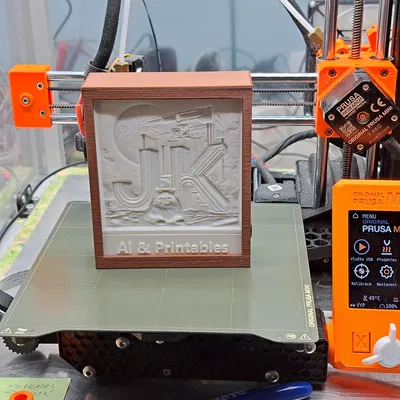 Lýp-tô-phan theo yêu cầu AI