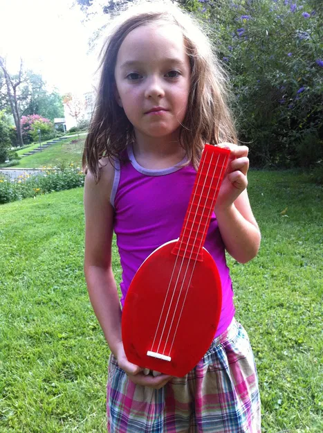 Lapulele - Đàn Ukulele Không Đầu Độc Đáo - Image 2