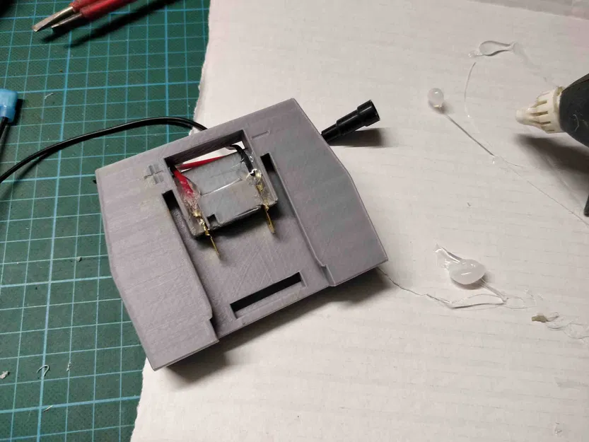 Đế Chuyển Đổi Einhell 18V Power X-Change Sang 12V USB - Image 3