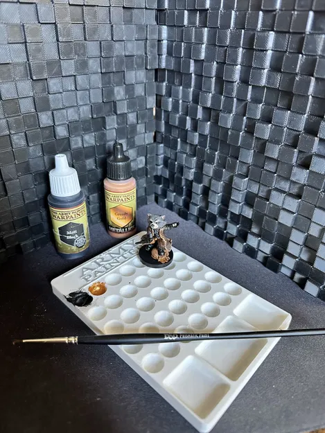 Khay Pha Sơn Army Painter Dạng Chai Nhỏ - Image 1