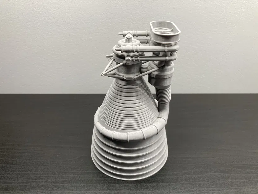 Mô hình 3D Động cơ F-1 Tên lửa Saturn V - Image 3