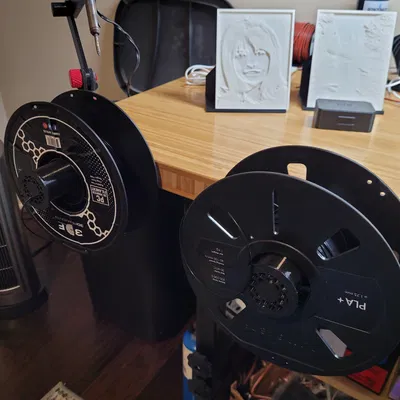 Giá Đỡ Cuộn Dây Kẹp Bàn