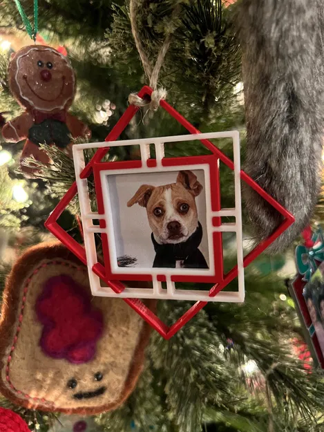 Khung Giáng Sinh 2 Màu Siêu Dễ In Cho Cây Thông Noel 1 3/4"x1 3/4" - Image 1