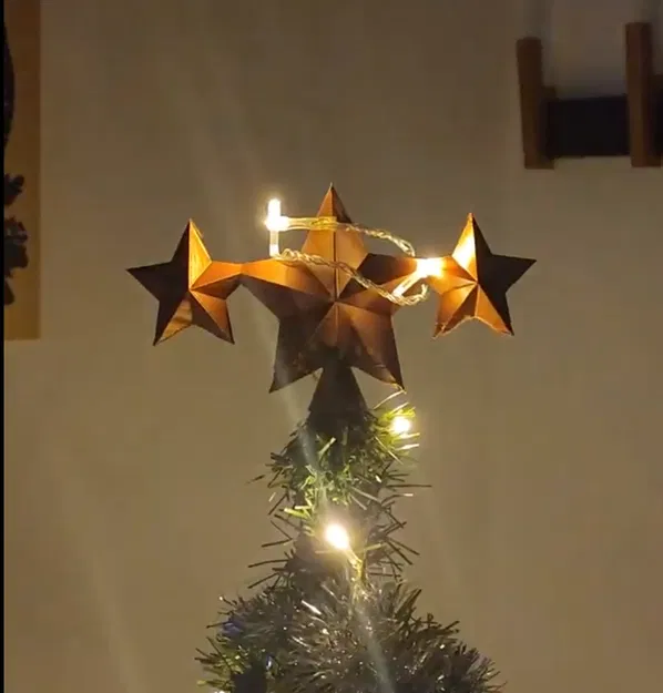 Móc Trang Trí Quả Bóng Vàng 3 Sao Của Argentina - Image 1