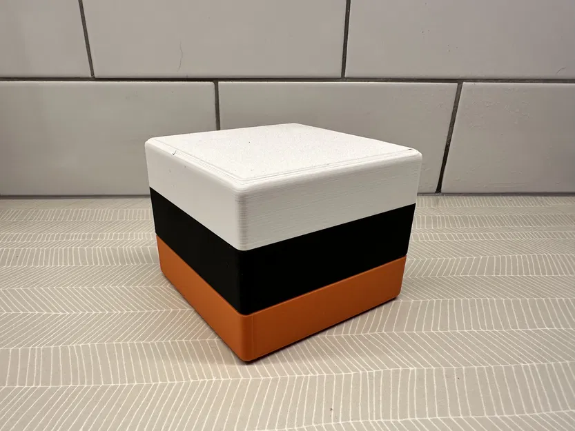 Hộp Kẹo Liquorice Allsorts - Image 1