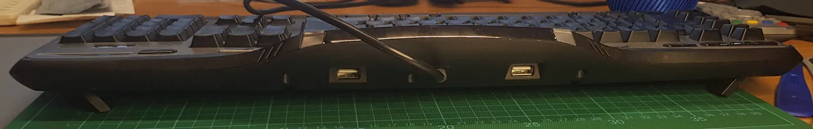 Chân đế bàn phím Logitech G 15 - Image 2