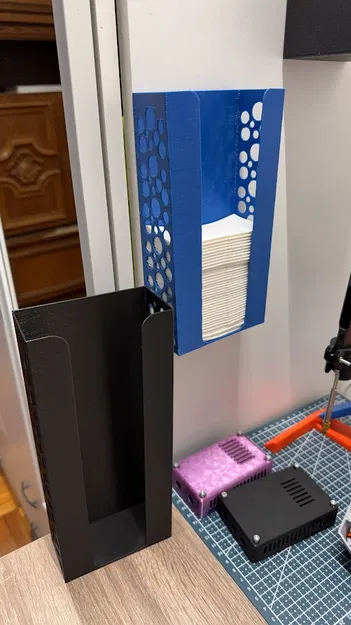 Hộp Đựng Khăn Giấy Kiểu Âu Đơn Giản Floralys LIDL - Image 1