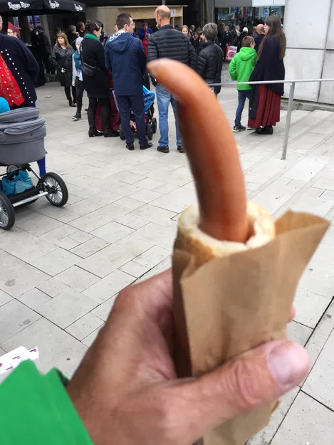 Bunholio 2000 - Dụng Cụ Khoét Lỗ Bánh Mì Hotdog - Image 1
