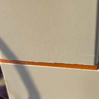 Phụ kiện chân bàn IKEA Lack (khi bạn cắt ngắn chúng)