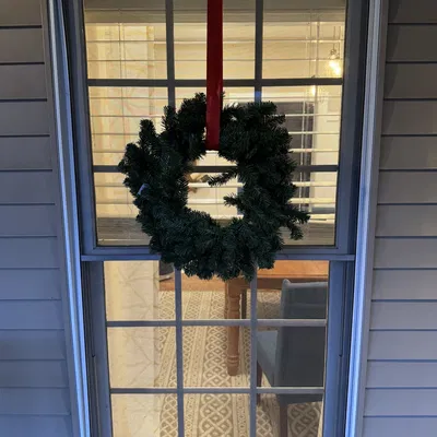 Móc Treo Vòng Hoa Cửa Sổ Bằng Ruy Băng