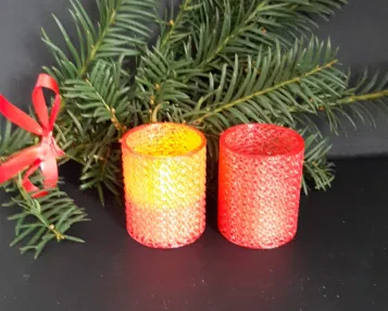 Chân nến, không chỉ dành cho Giáng Sinh - Image 1