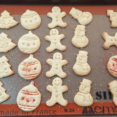 Bộ Khuôn Cắt Bánh Giáng Sinh