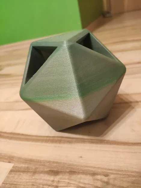 Tháp Đổ Xúc Xắc Hình D20 - Image 2