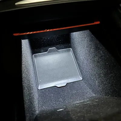 Khay Console Tesla 3 / Y từ đời 2021 trở đi