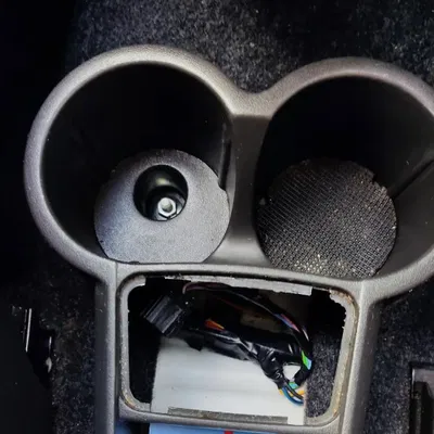 Giá Đỡ Bật Lửa Xe Fiat Panda Mk.2