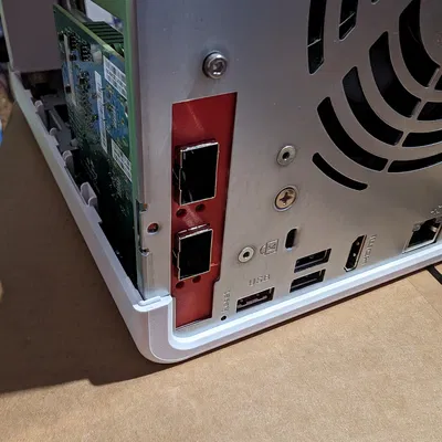 Khung Gắn Card Supermicro AOC-STGN-i2S Vào QNAP