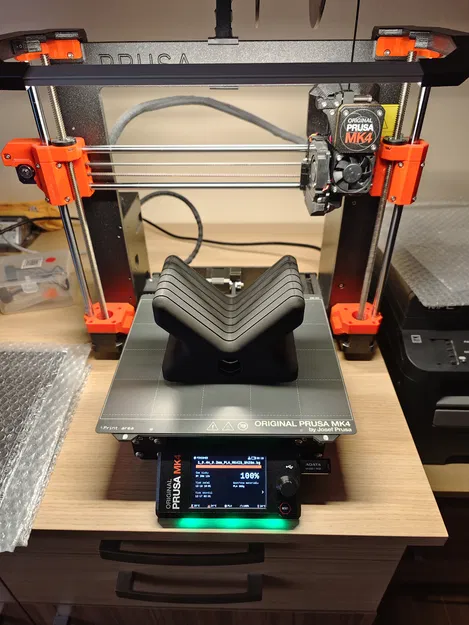 Đế Đựng Tấm In - Image 1