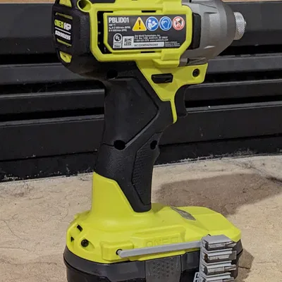 Kẹp mũi khoan 4 hoặc 8 mũi cho máy siết bulong RYOBI ONE+ HP 18V PBLID01