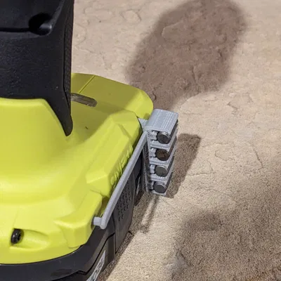 Kẹp mũi khoan 4 hoặc 8 mũi cho máy siết bulong RYOBI ONE+ HP 18V PBLID01