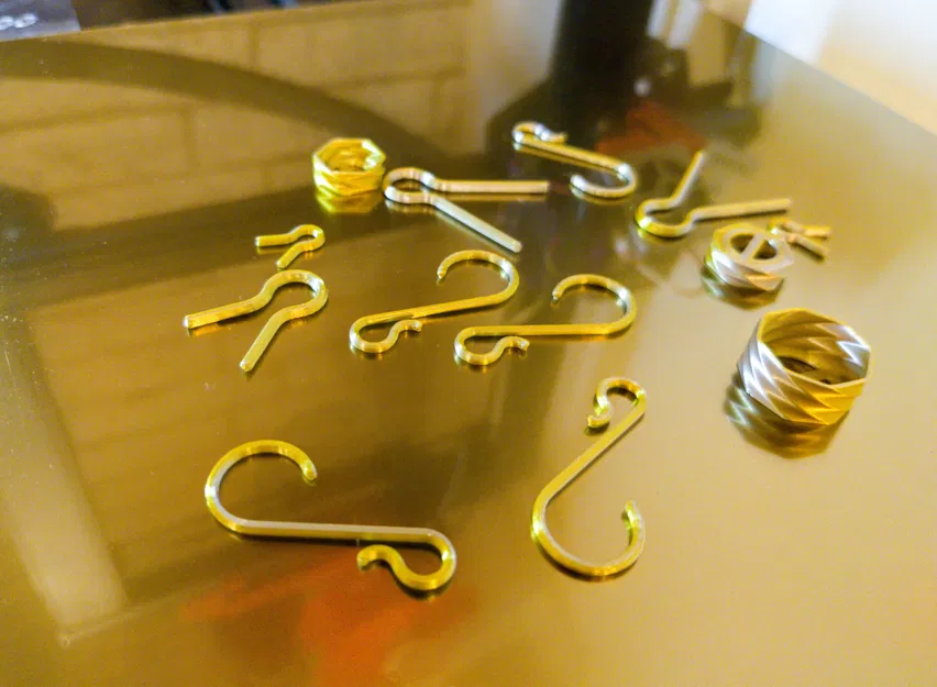 Nắp, Móc S và Khoen Tùy Chỉnh cho Đồ Trang Trí Cây Thông Noel. OpenSCAD - Image 6