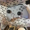 Giá treo tay cầm Xbox One / DualSense cho pegboard - Thumbnail 1